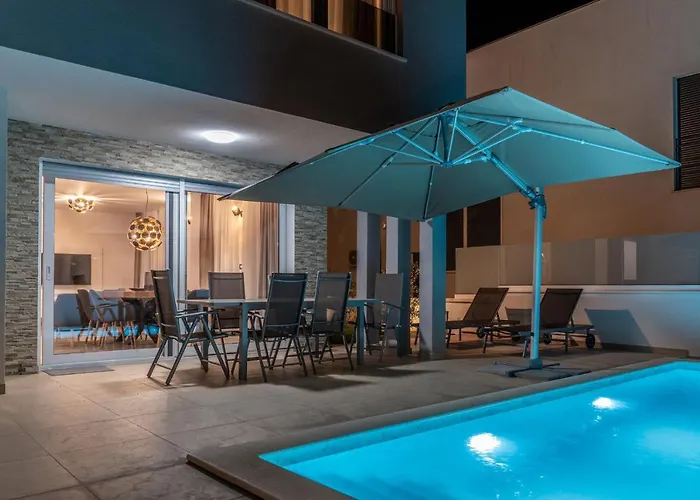Villa Dea - Dein Rueckzugsort Am Meer Mit Beheiztem Pool
