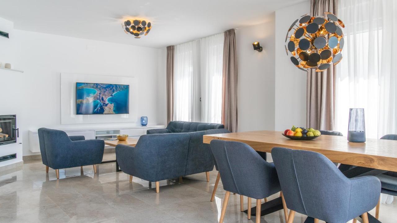 Dea - Dein Rueckzugsort Am Mit Beheiztem Pool Villa
