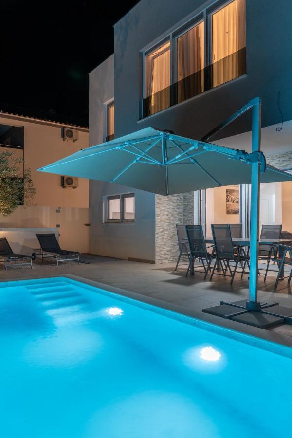 Villa Dea - Dein Rueckzugsort Am Mit Beheiztem Pool *