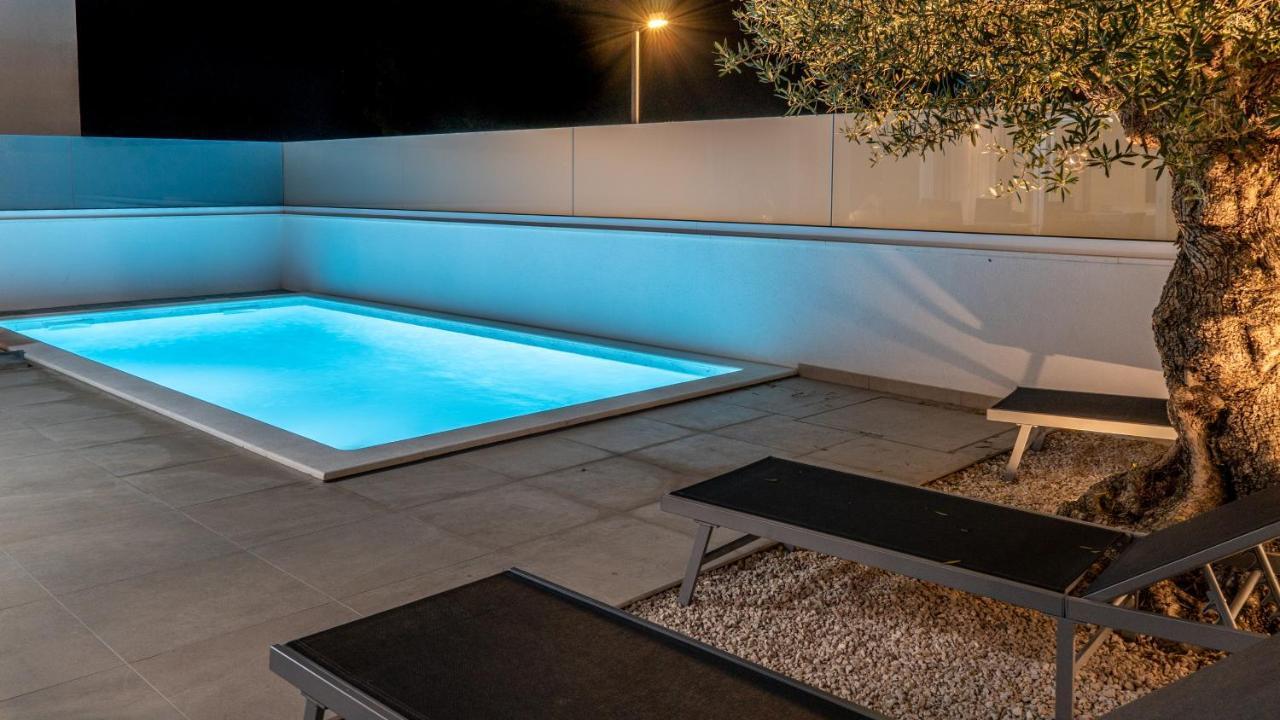 Dea - Dein Rueckzugsort Am Mit Beheiztem Pool * Vrsi