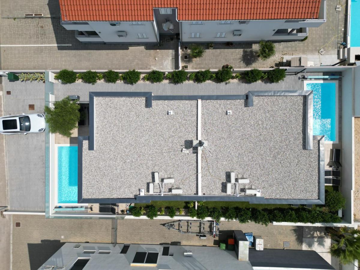 Villa Dea - Dein Rueckzugsort Am Mit Beheiztem Pool Vrsi